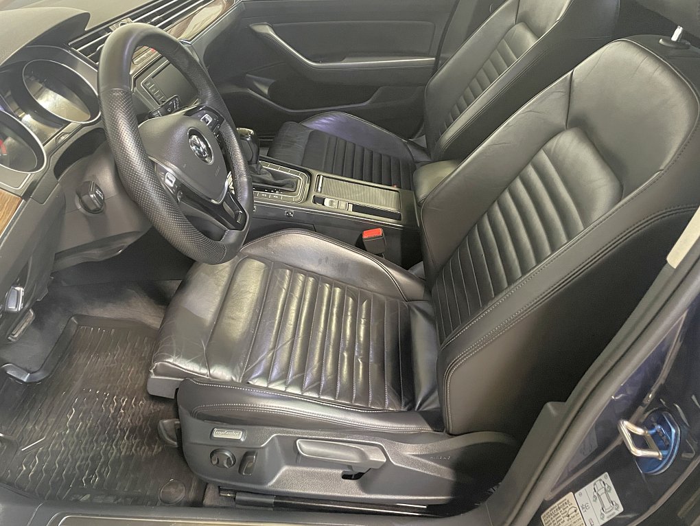 Volkswagen Passat 2.0 Bi-TDi Highline 4x4