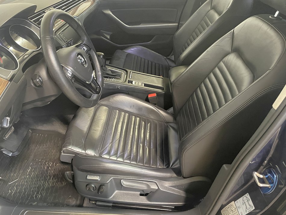 Volkswagen Passat 2.0 Bi-TDi Highline 4x4
