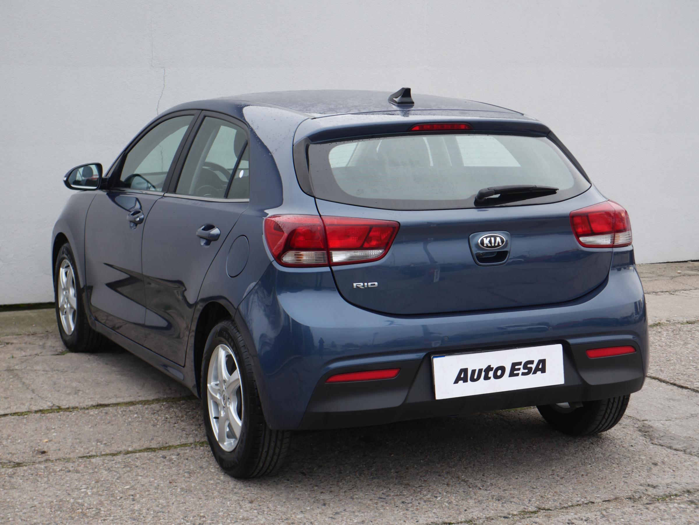 Kia Rio, 2019 - pohled č. 4