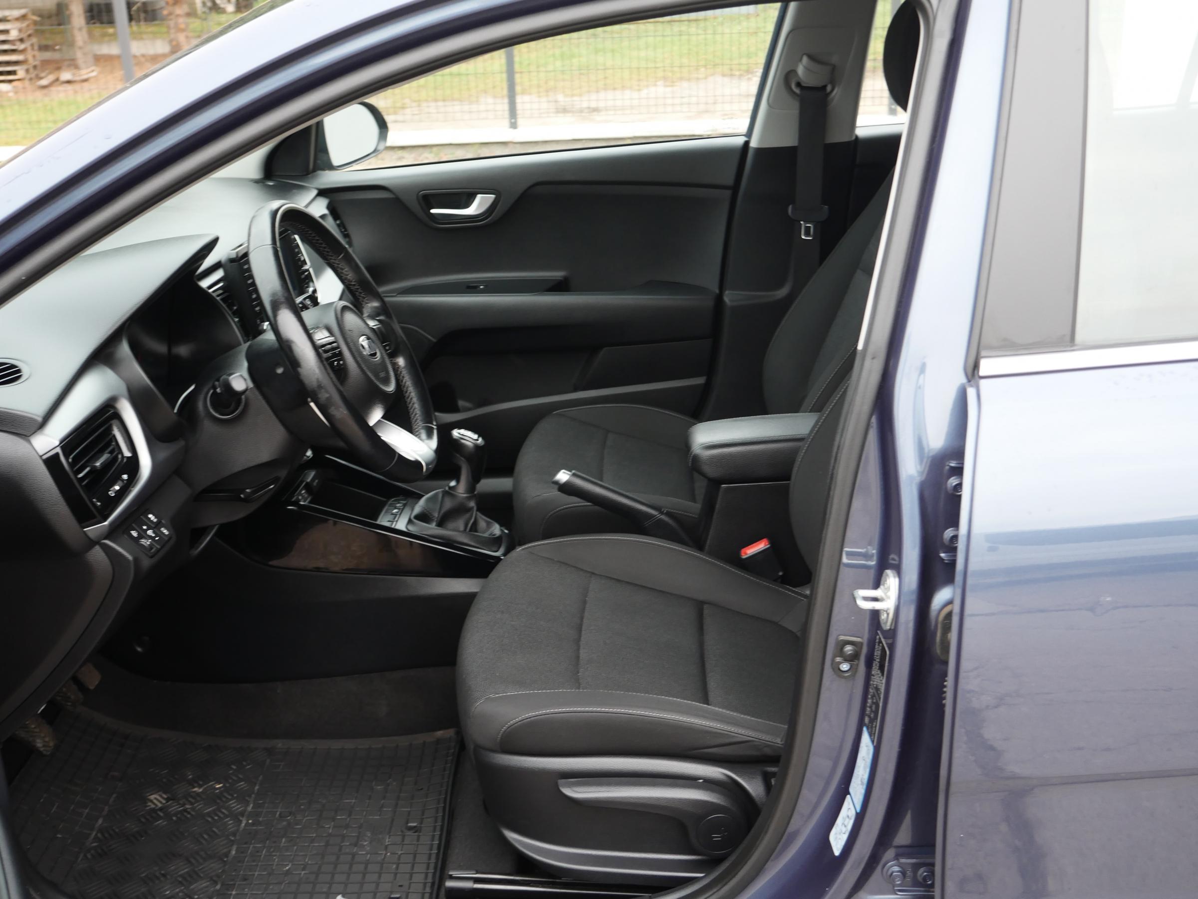 Kia Rio, 2019 - pohled č. 9