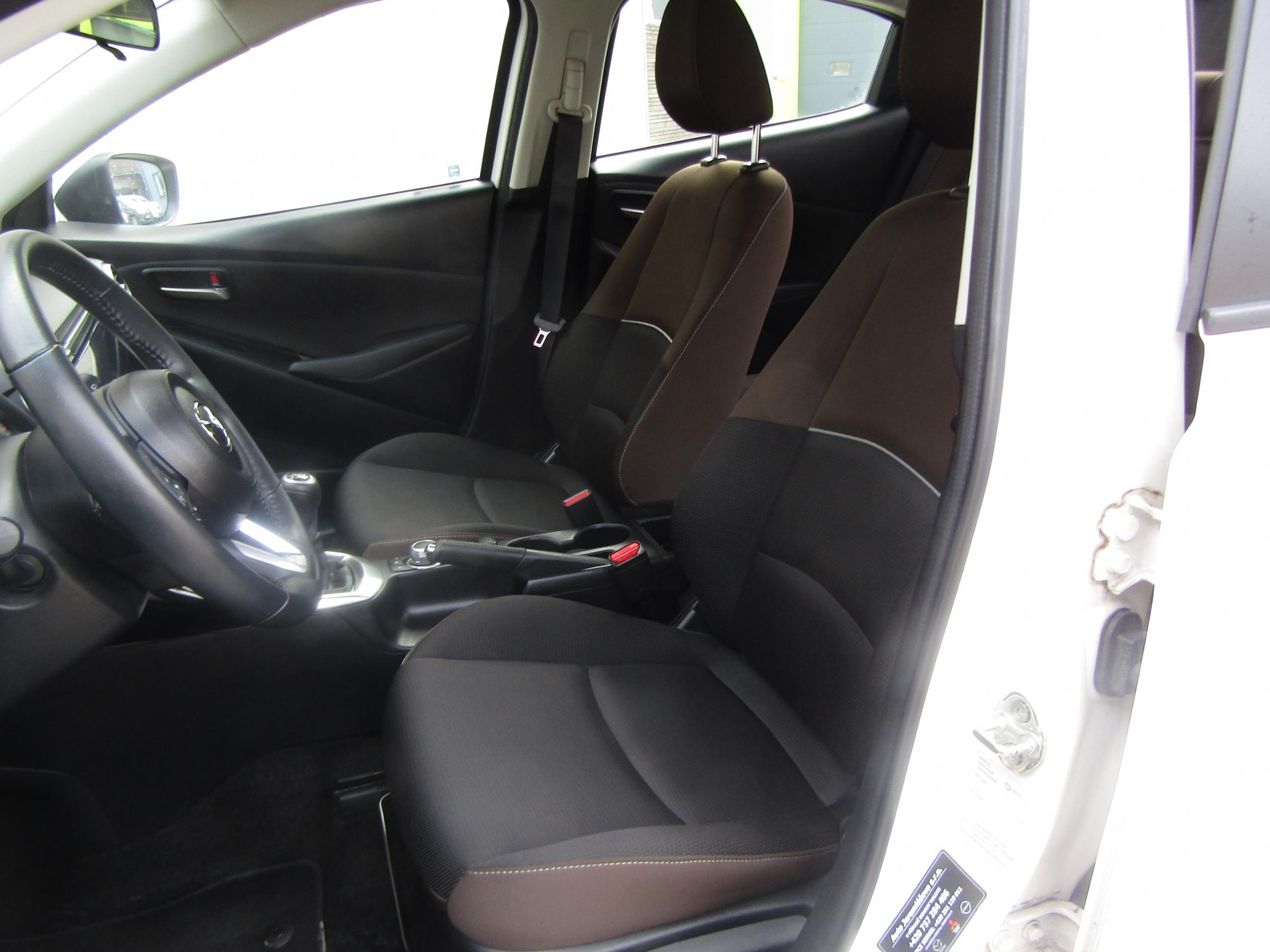 Mazda 2, 2022 - pohled č. 9