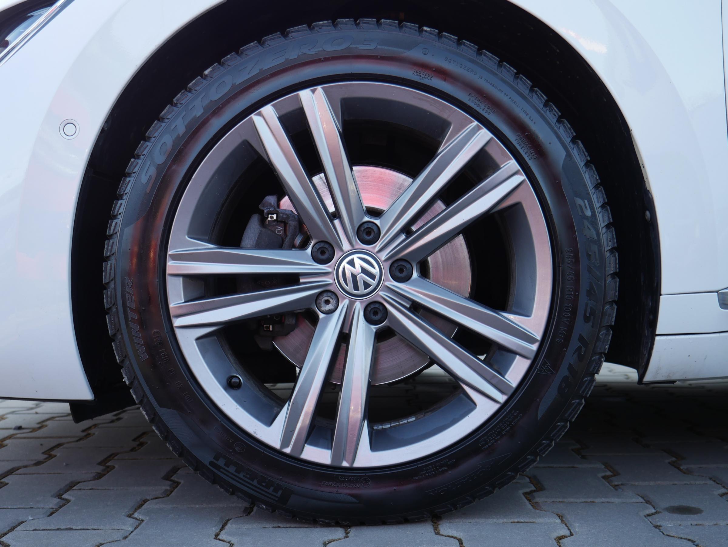 Volkswagen Arteon, 2018 - pohled č. 21