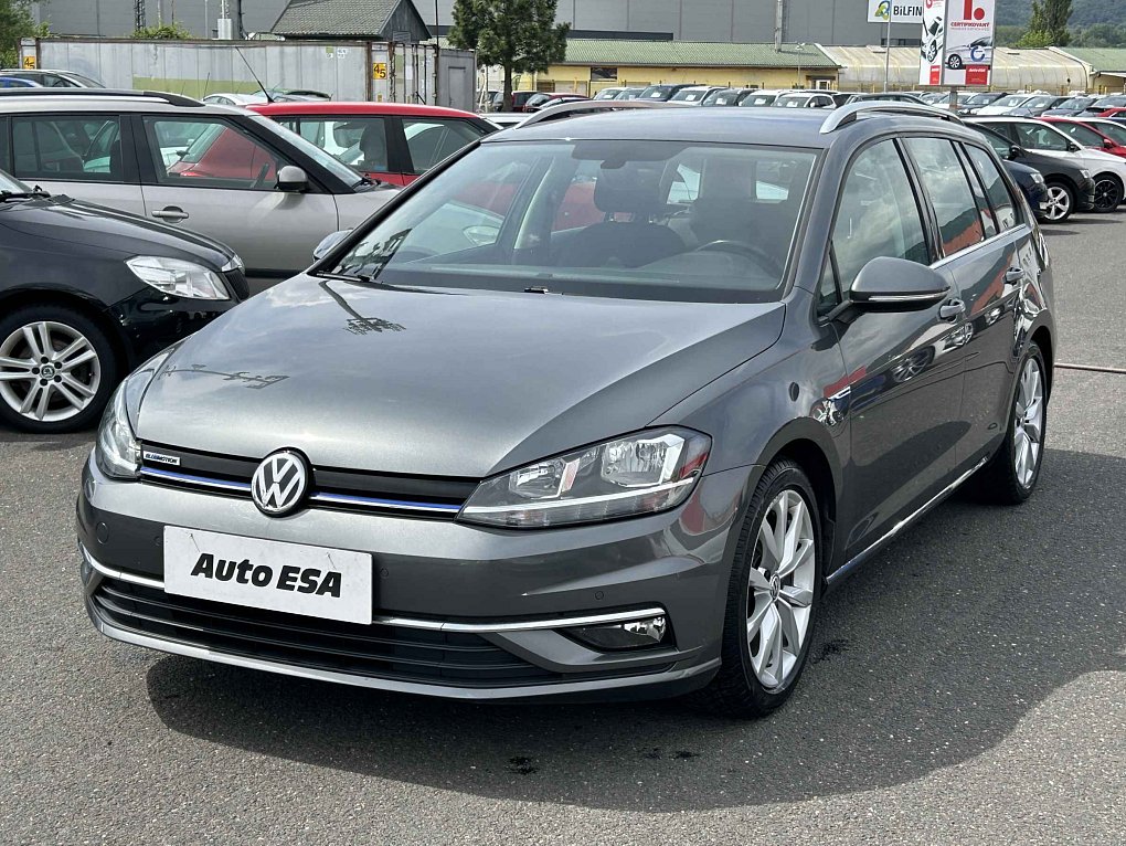 Volkswagen Golf 1.5 TSI Highline