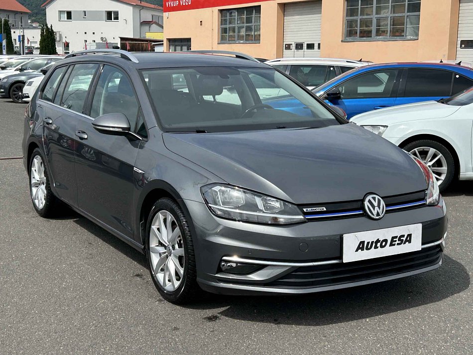Volkswagen Golf 1.5 TSI Highline