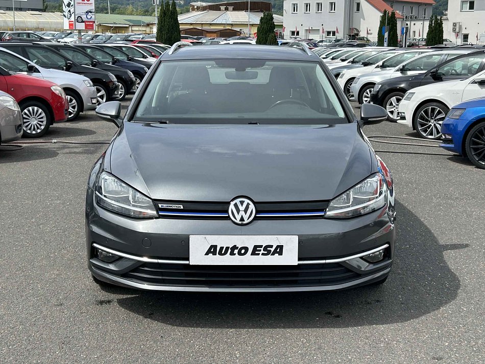 Volkswagen Golf 1.5 TSI Highline