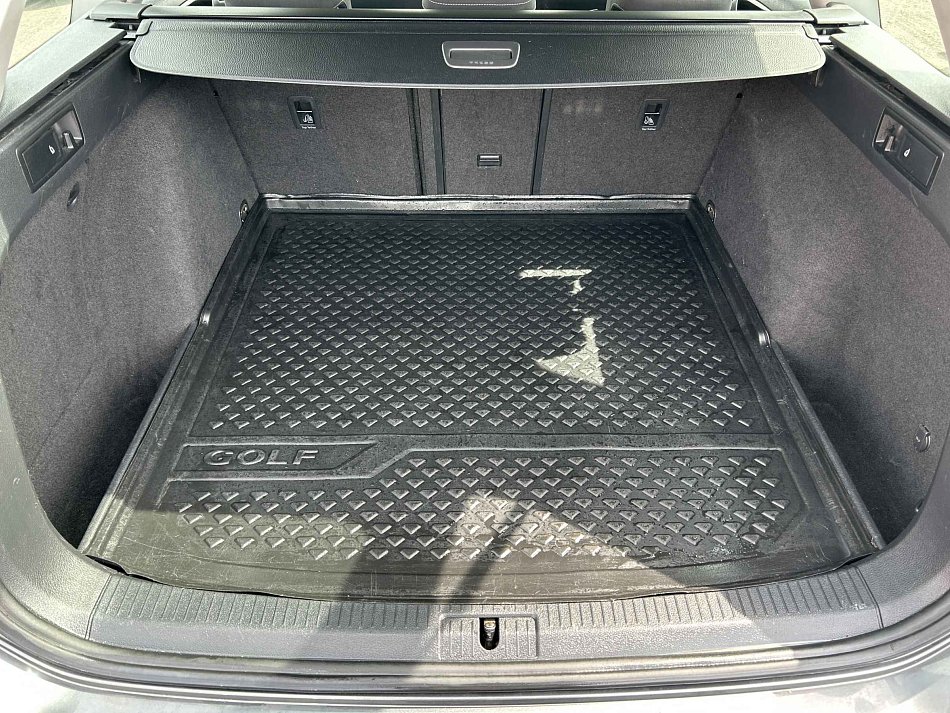 Volkswagen Golf 1.5 TSI Highline