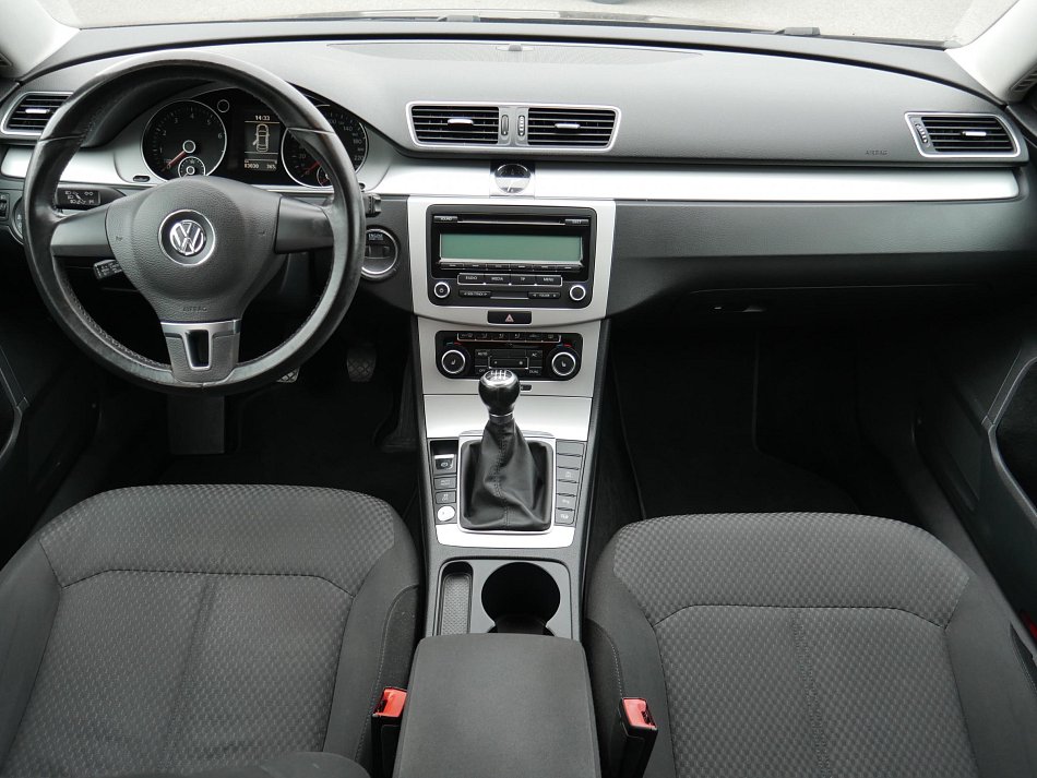 Volkswagen Passat 1.4TSi 