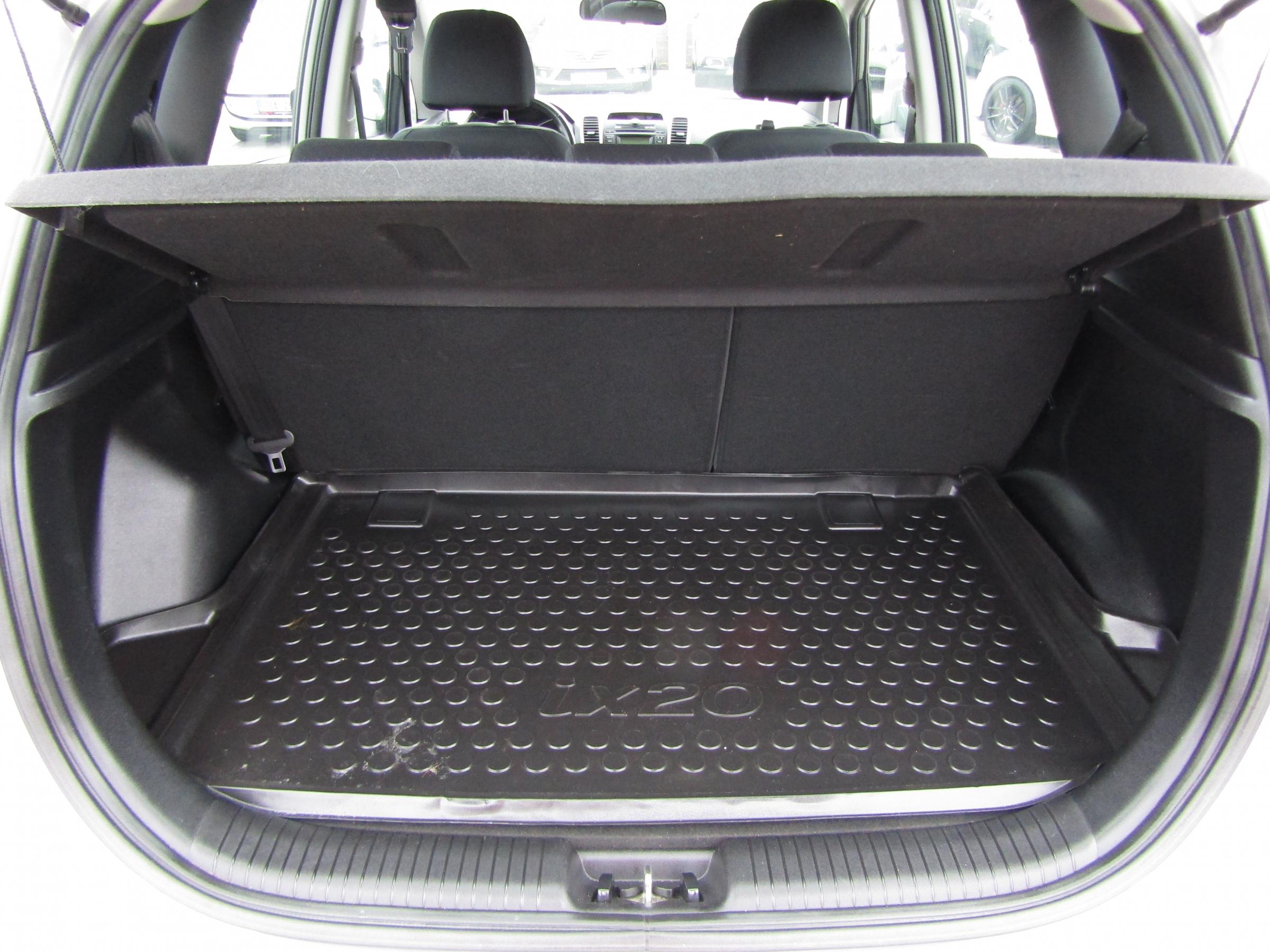 Hyundai ix20, 2018 - pohled č. 7