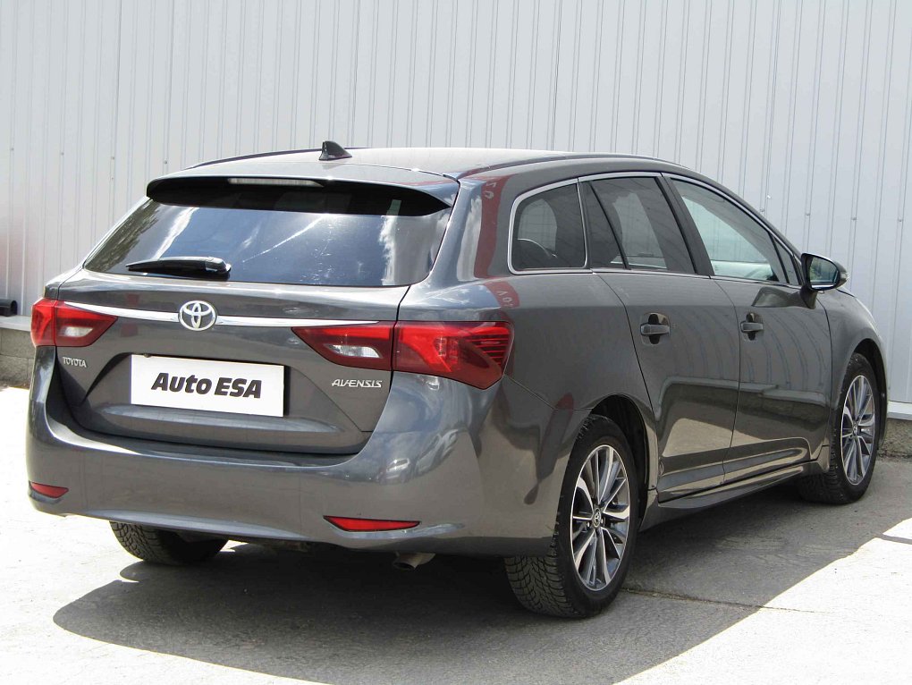Toyota Avensis 2.0 D 