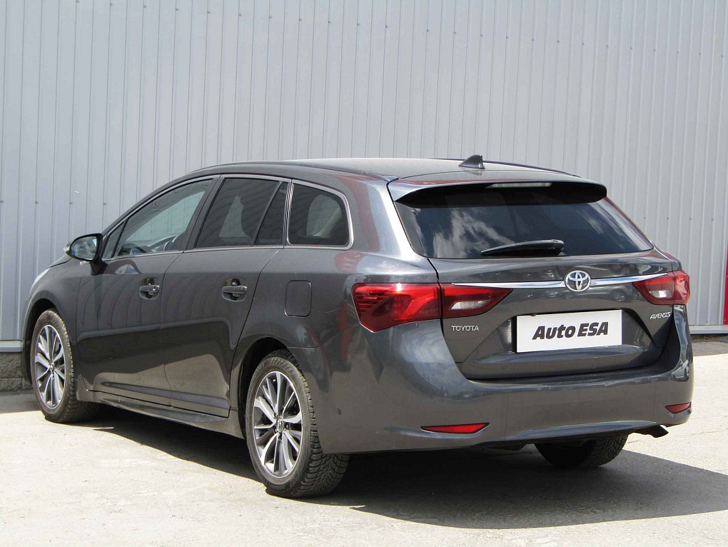 Toyota Avensis 2.0 D 