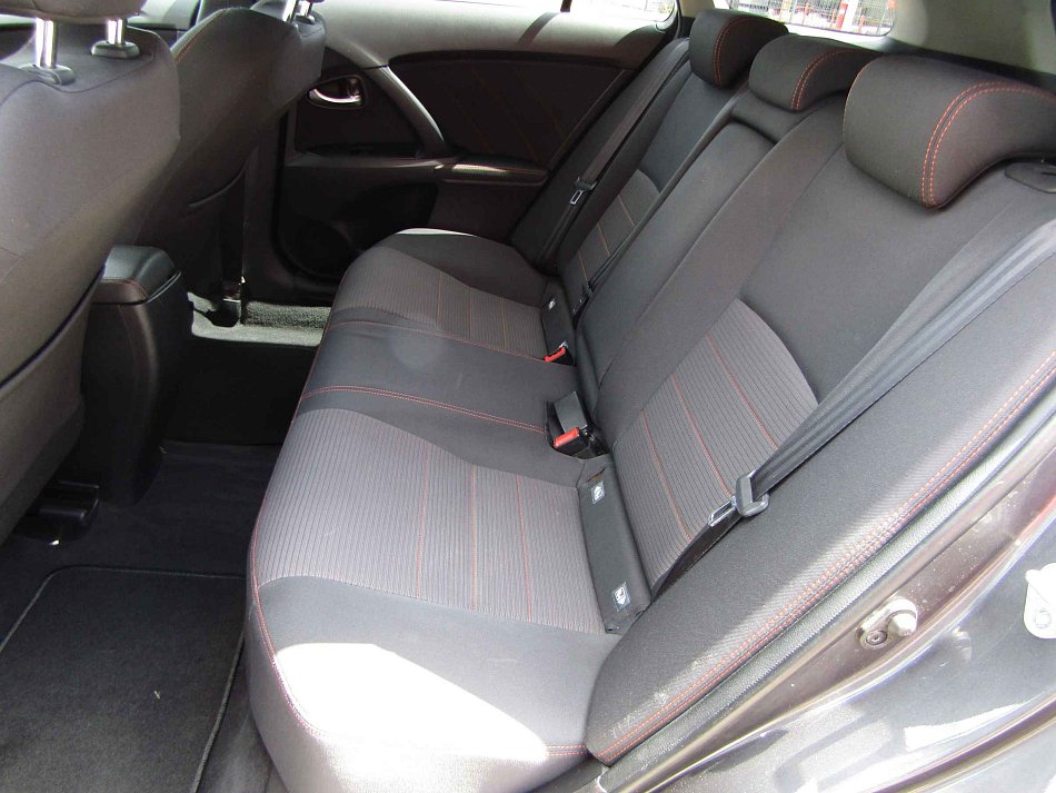 Toyota Avensis 2.0 D 