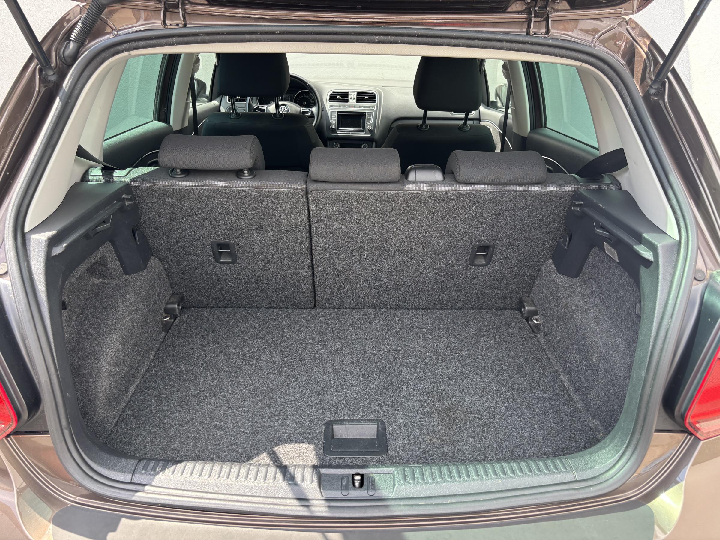 Volkswagen Polo, 2014 - pohled č. 8