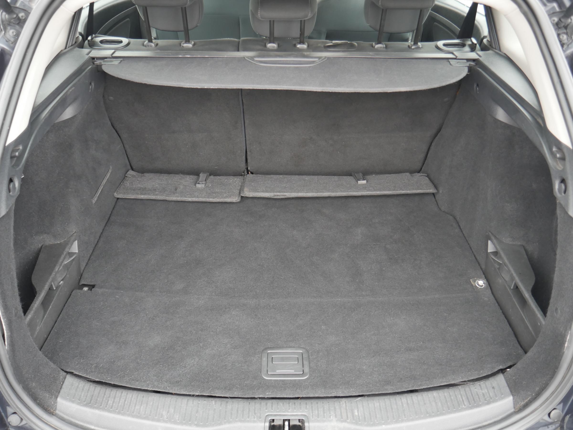 Renault Mégane, 2010 - pohled č. 7