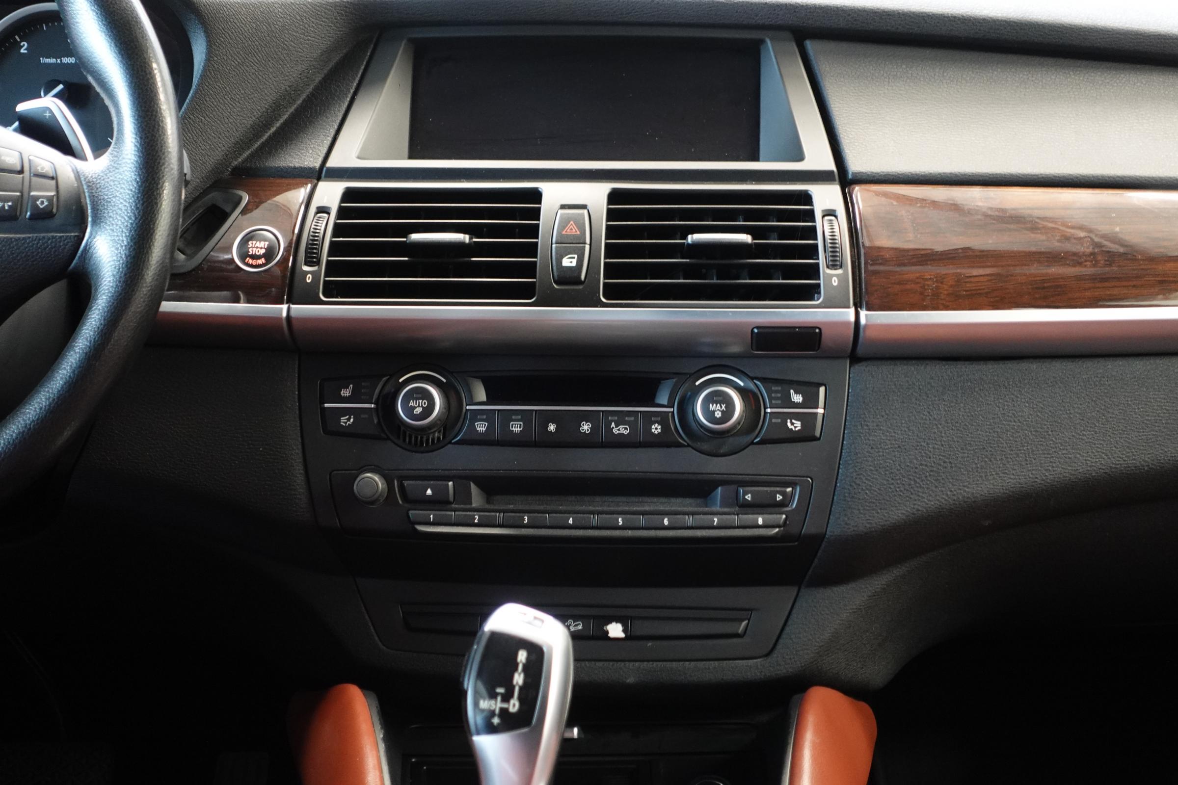 BMW X6, 2011 - pohled č. 11