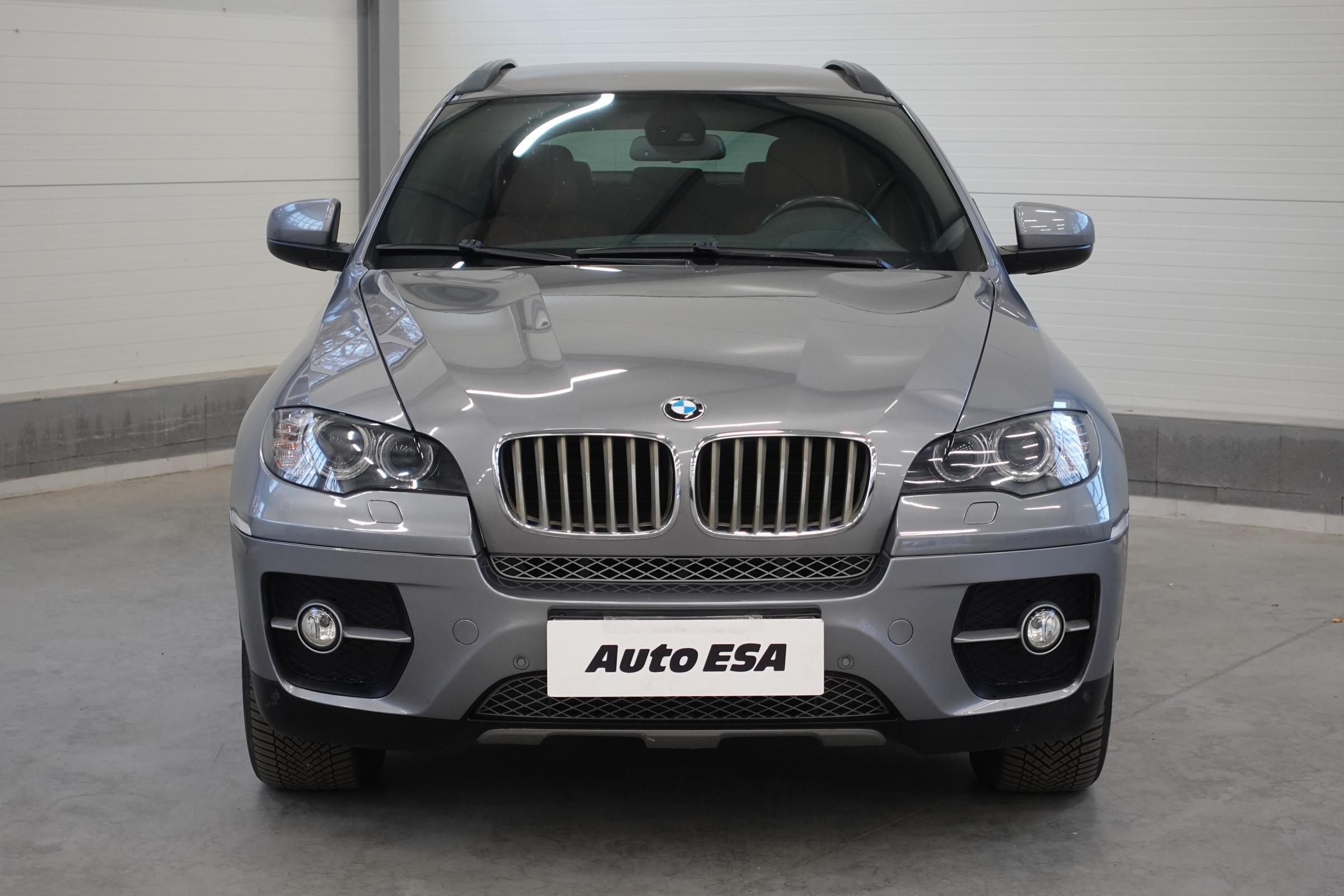 BMW X6, 2011 - pohled č. 2