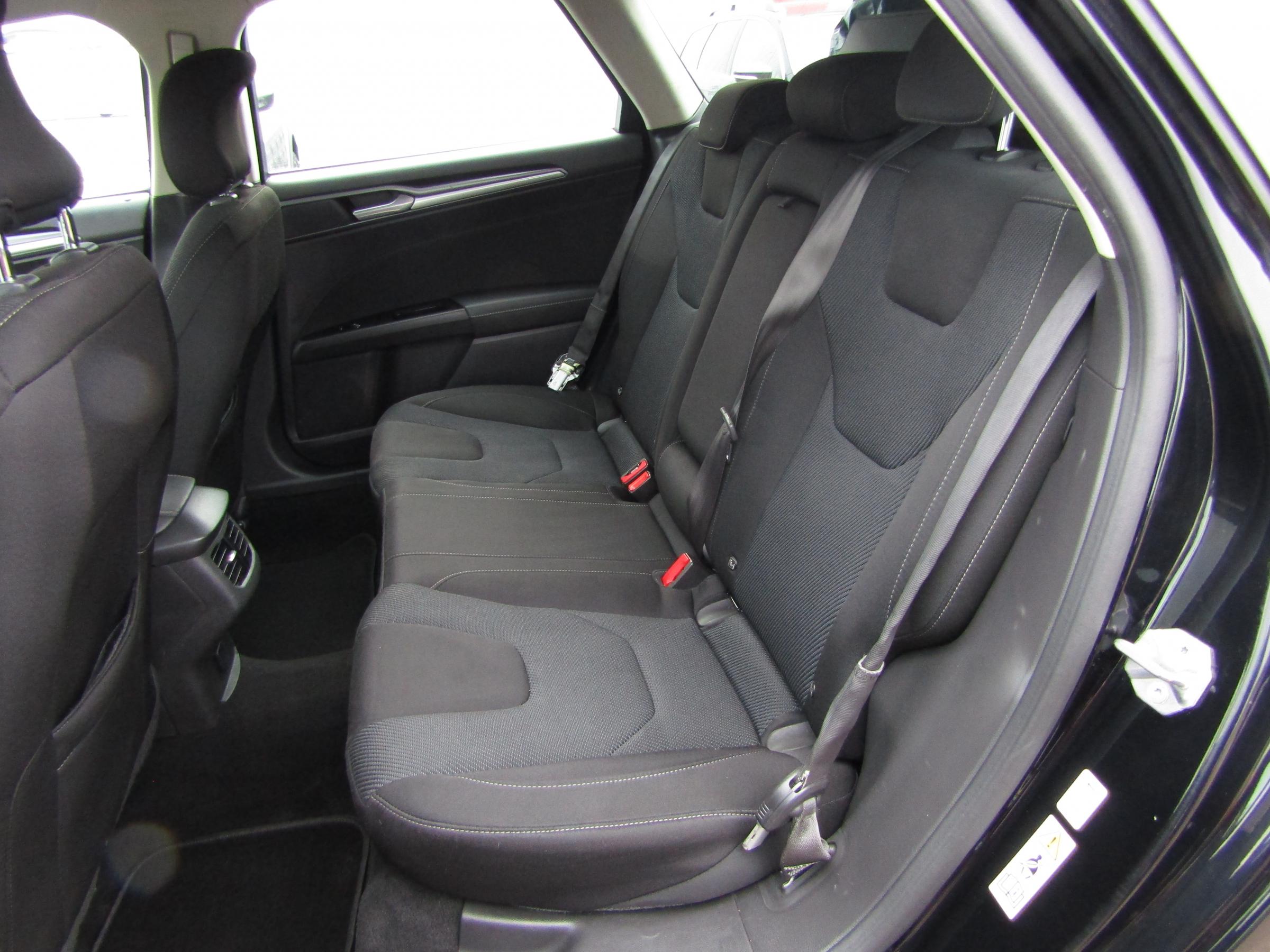 Ford Mondeo, 2016 - pohled č. 10