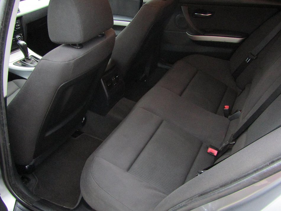 BMW Řada 3 2.0 D  320d