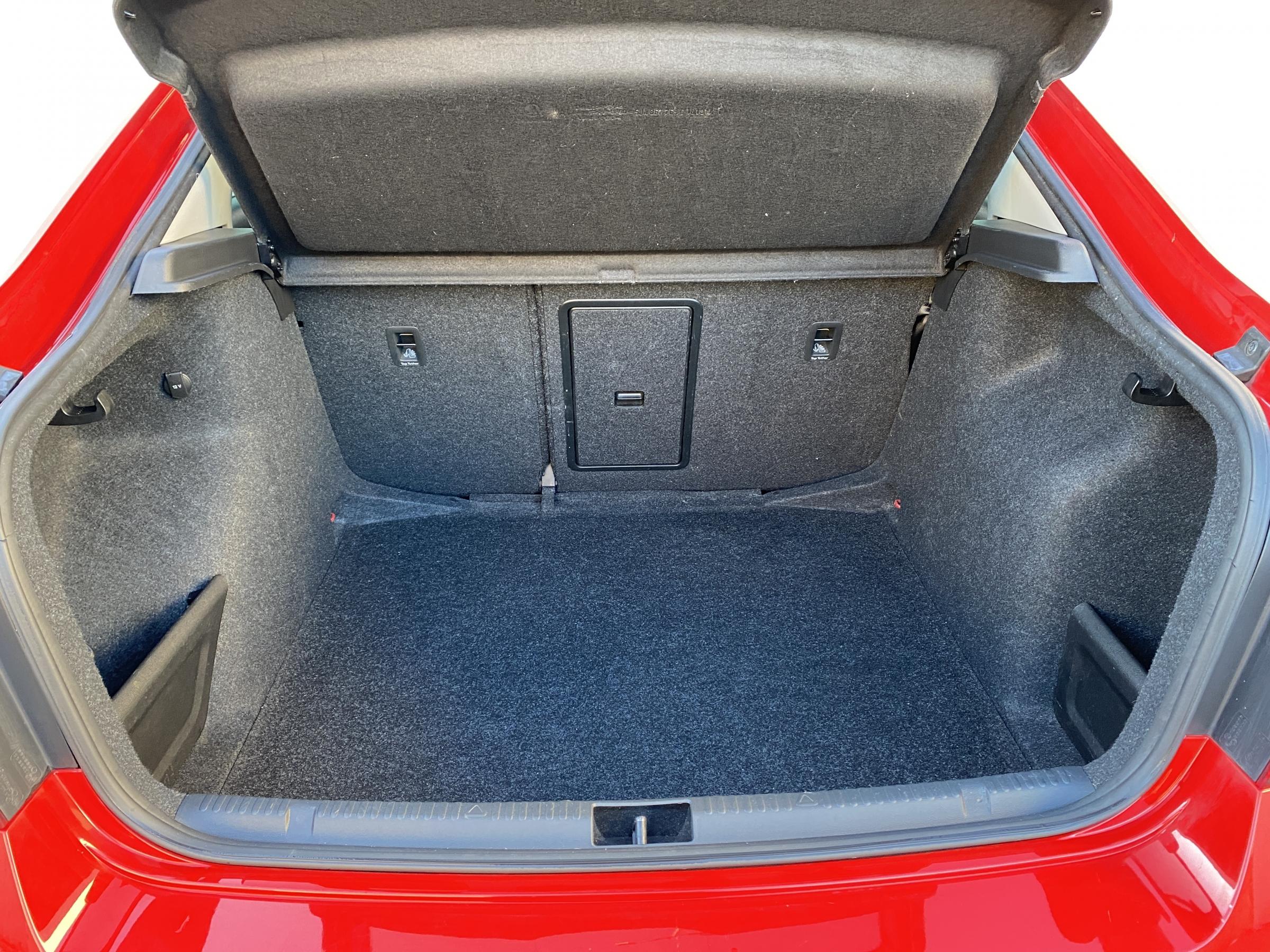 Škoda Rapid, 2017 - pohled č. 7