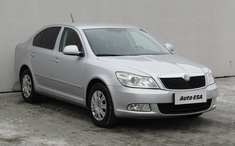 Škoda Octavia II 1.6 TDi Elegance