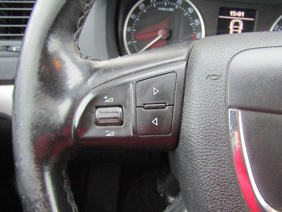 Škoda Octavia II 1.6 TDi Elegance