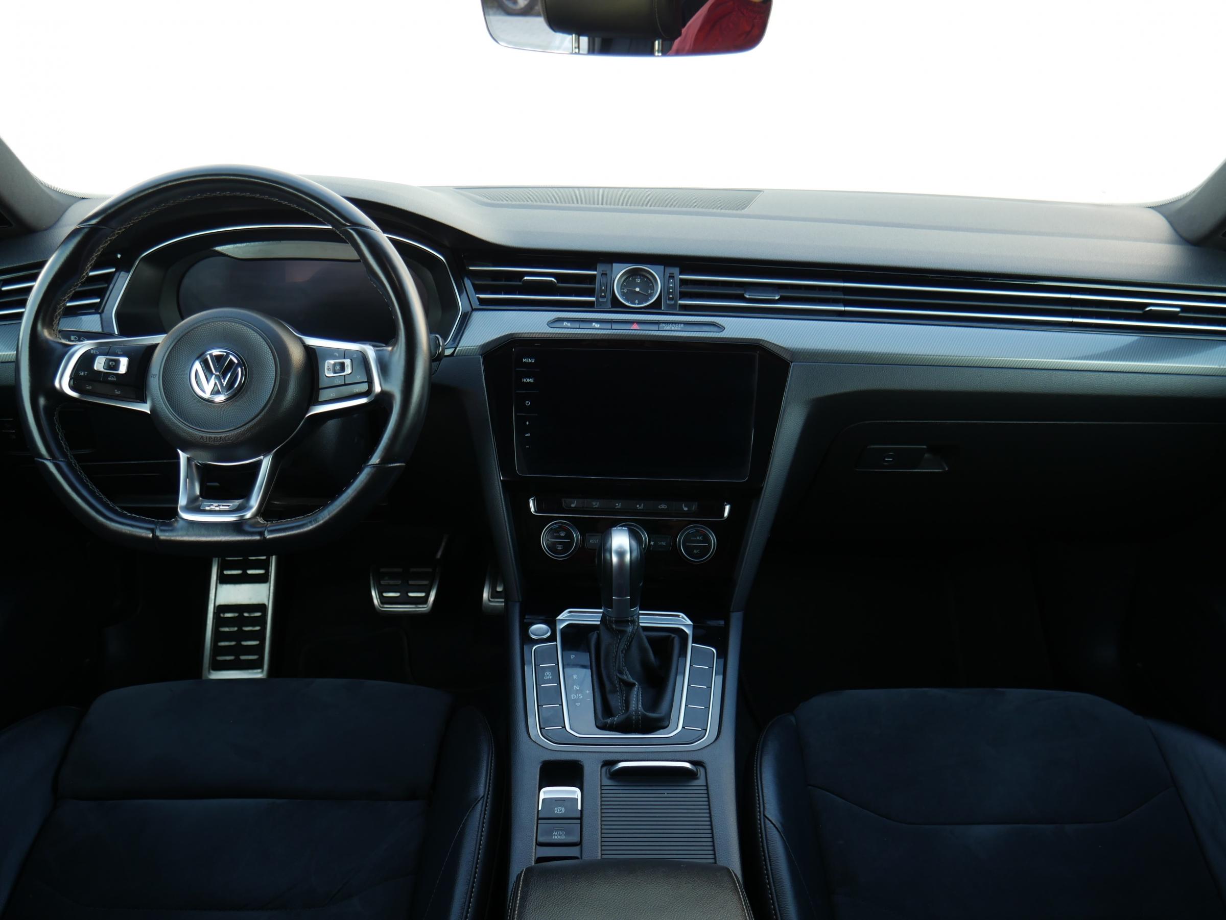 Volkswagen Arteon, 2018 - pohled č. 8