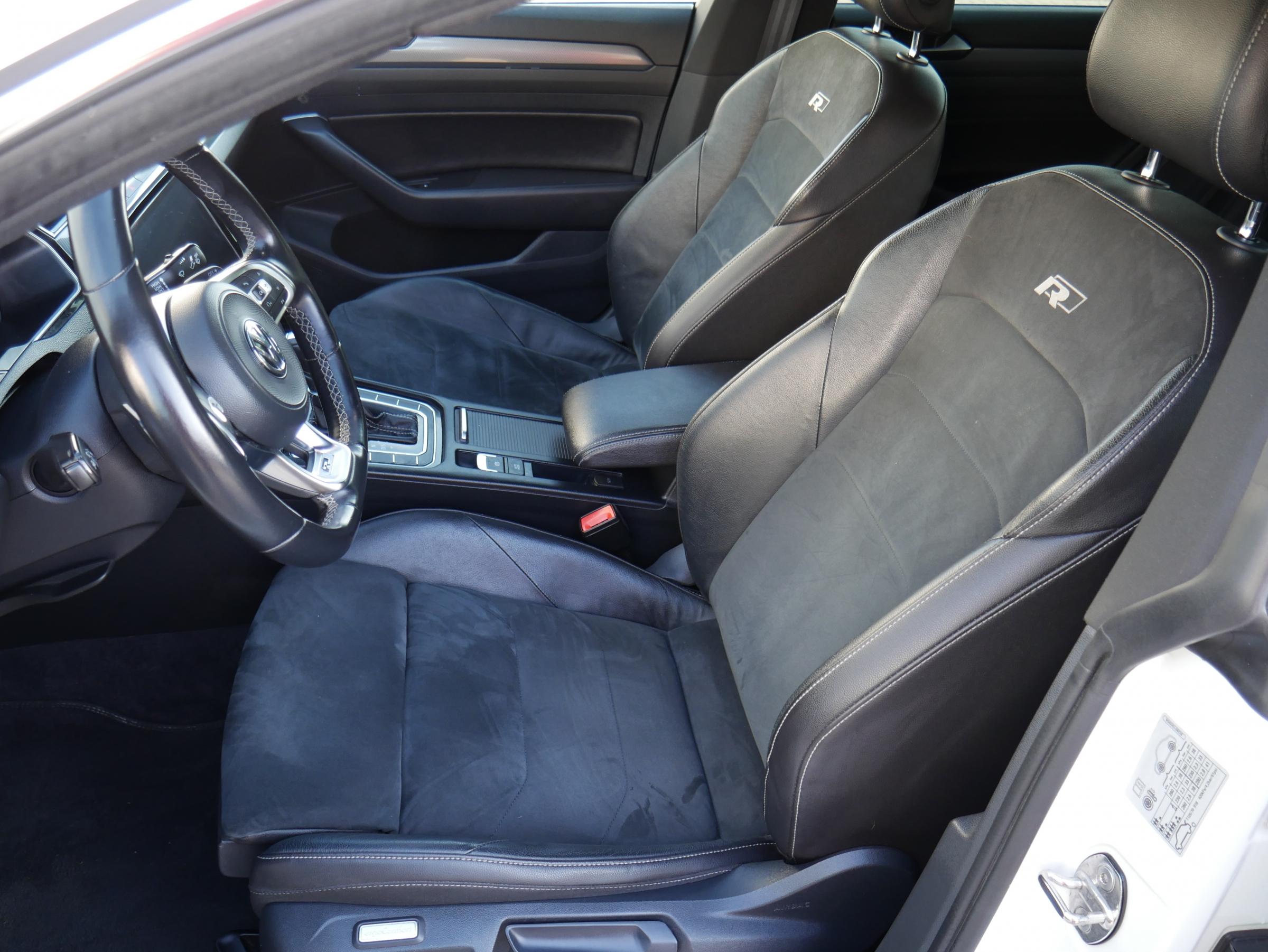 Volkswagen Arteon, 2018 - pohled č. 9