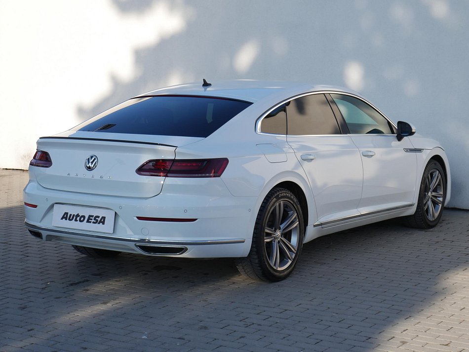 Volkswagen Arteon 2.0 TSi R-Line