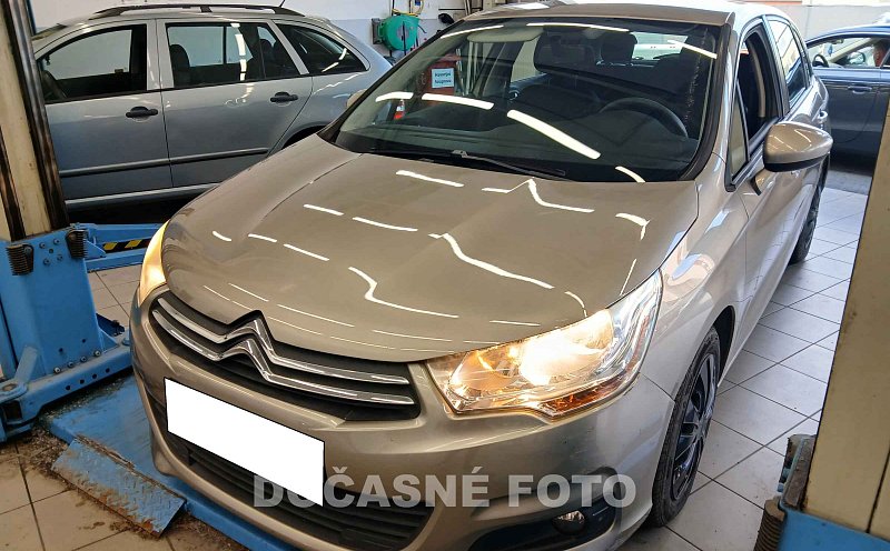 Citroën C4 1.4 VTi 