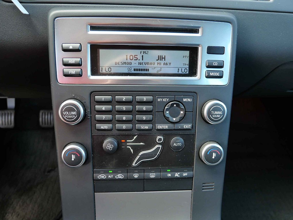 Volvo V70 2.4 D5 