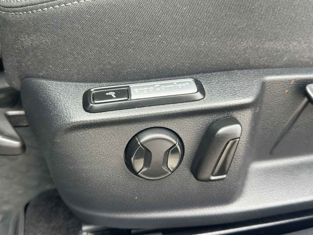 Volkswagen Passat 2.0 TDi 