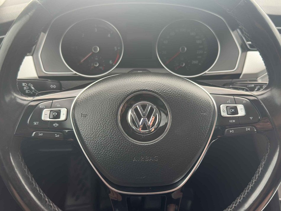 Volkswagen Passat 2.0 TDi 