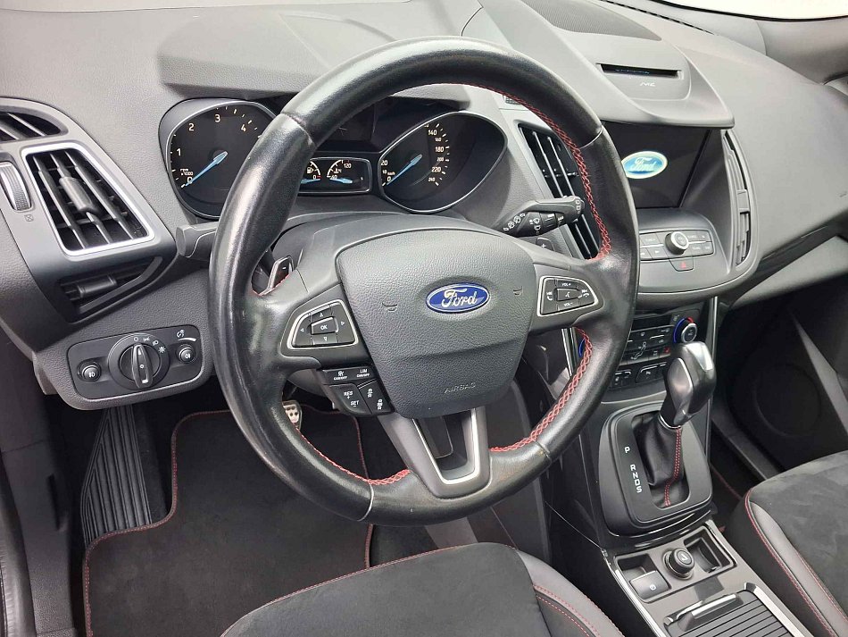 Ford Kuga 2.0 TDCi ST-Line AWD