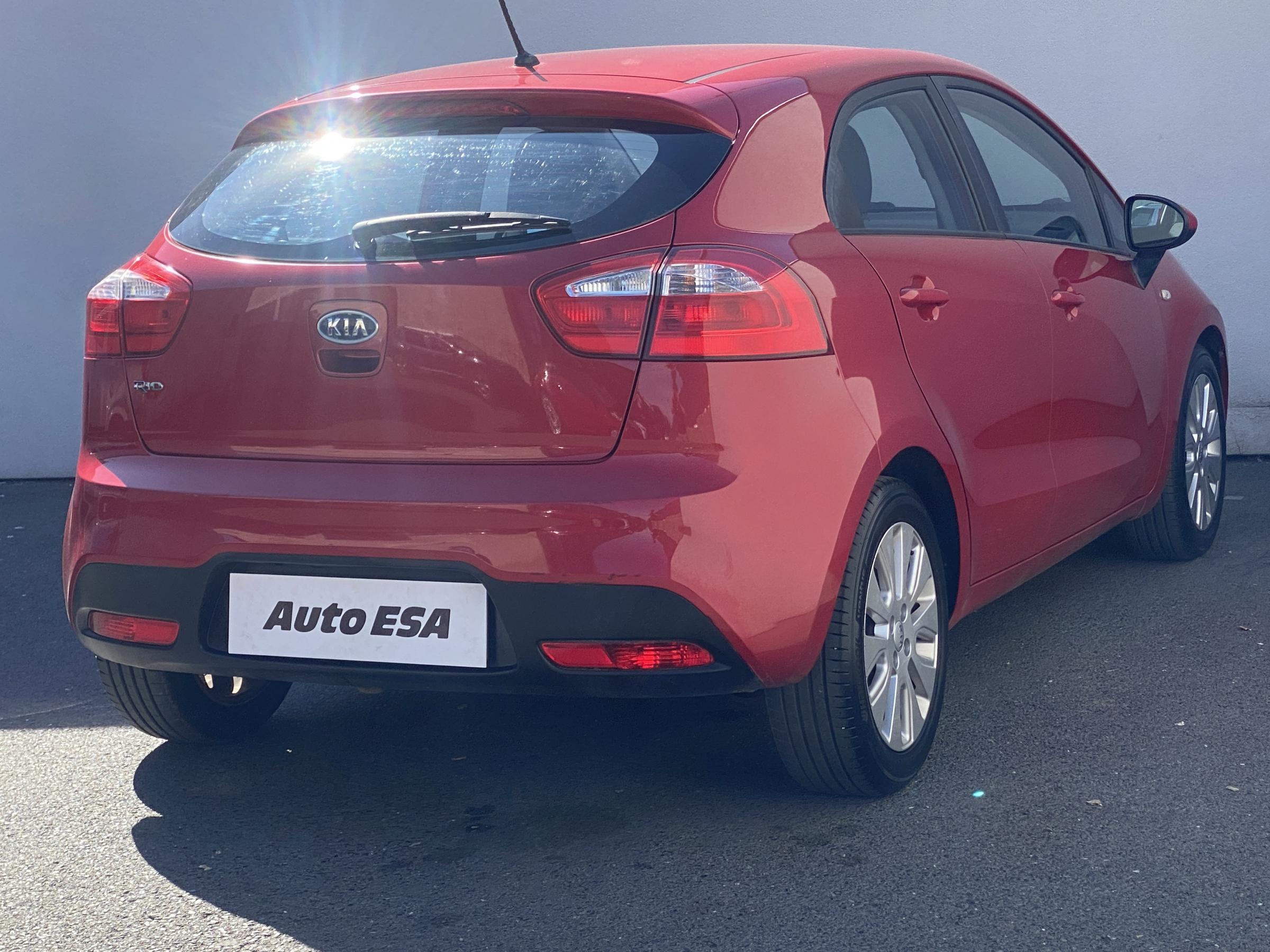 Kia Rio, 2012 - pohled č. 4