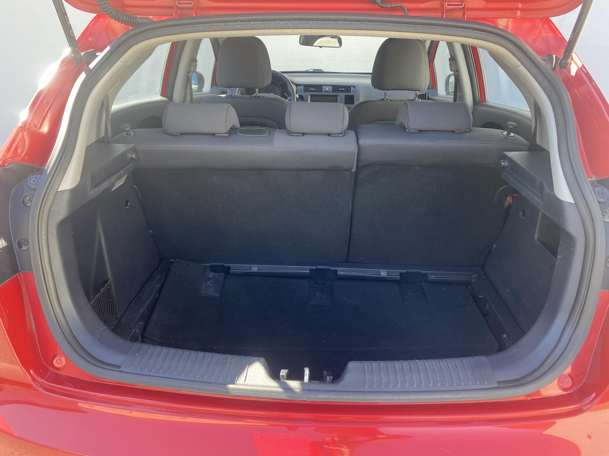 Kia Rio, 2012 - pohled č. 7