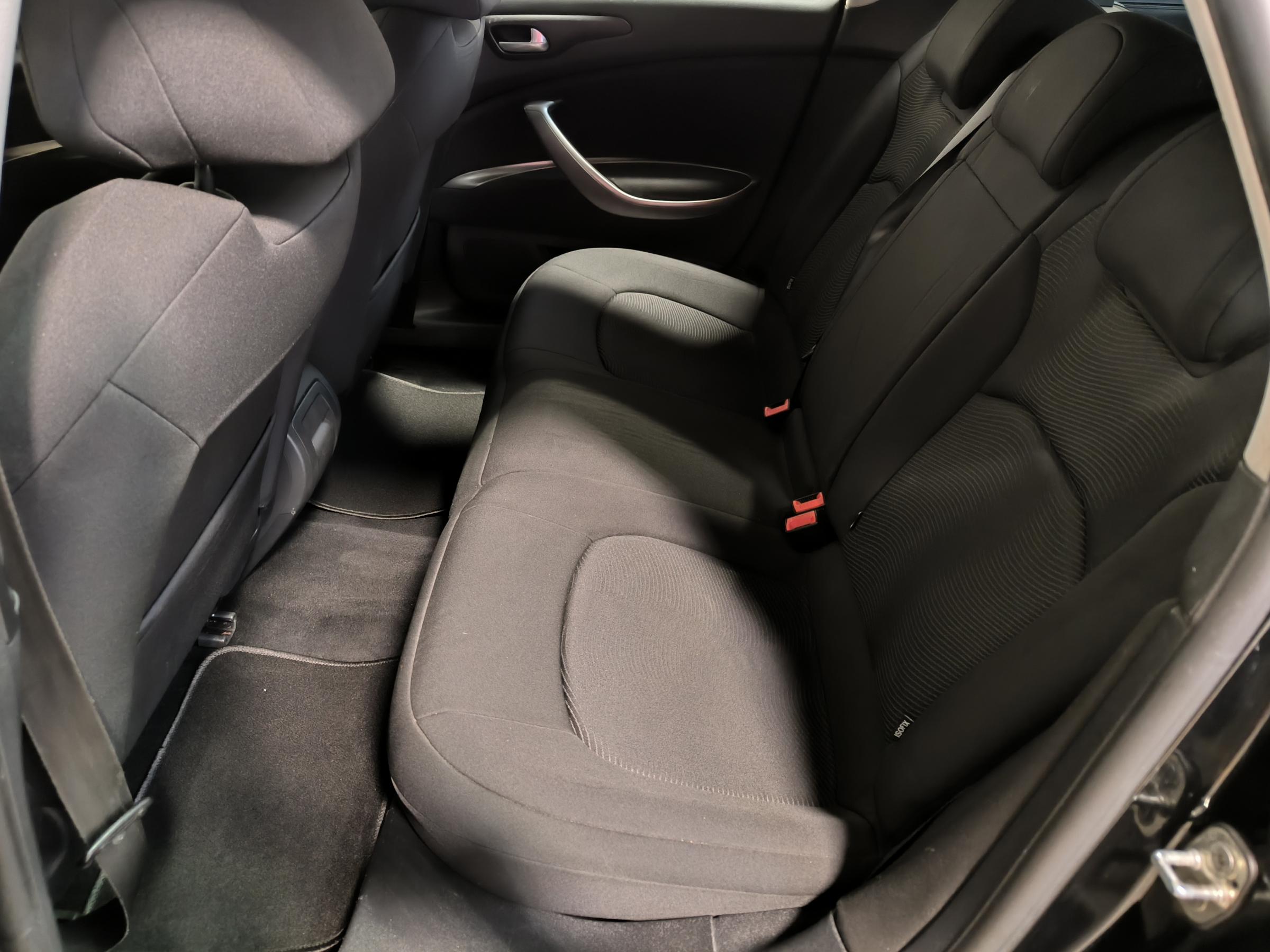 Citroën C5, 2009 - pohled č. 10