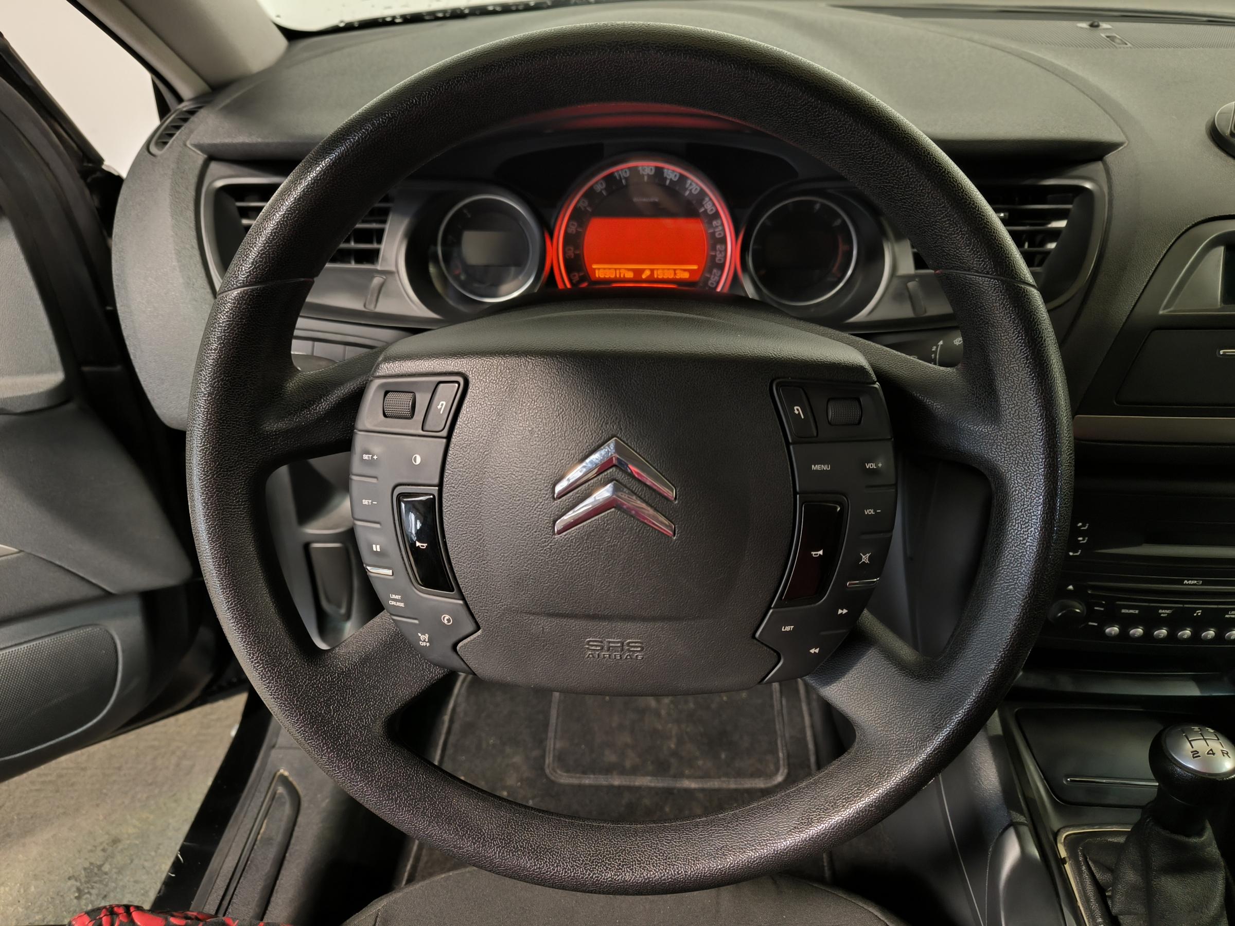 Citroën C5, 2009 - pohled č. 13