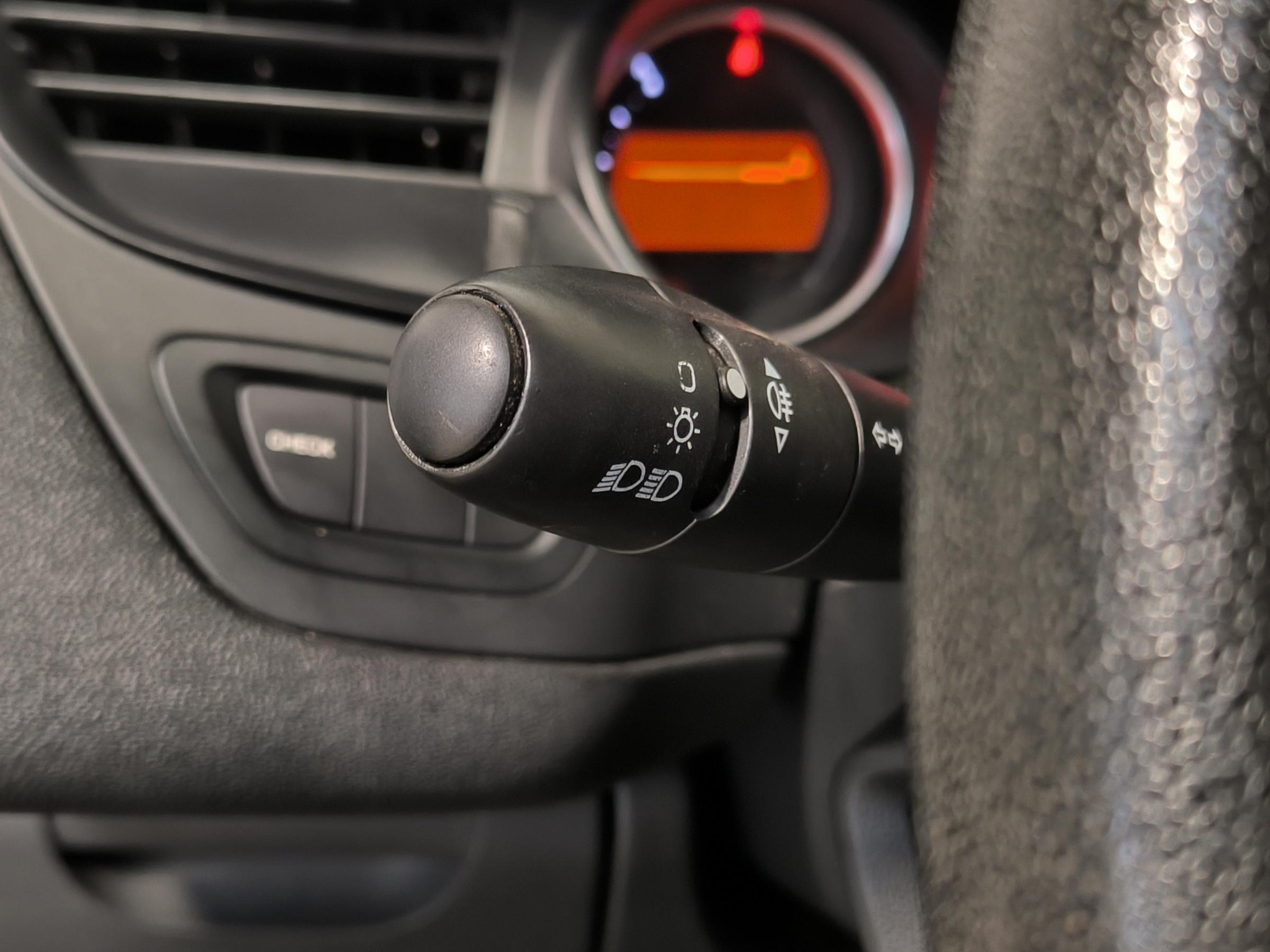 Citroën C5, 2009 - pohled č. 16