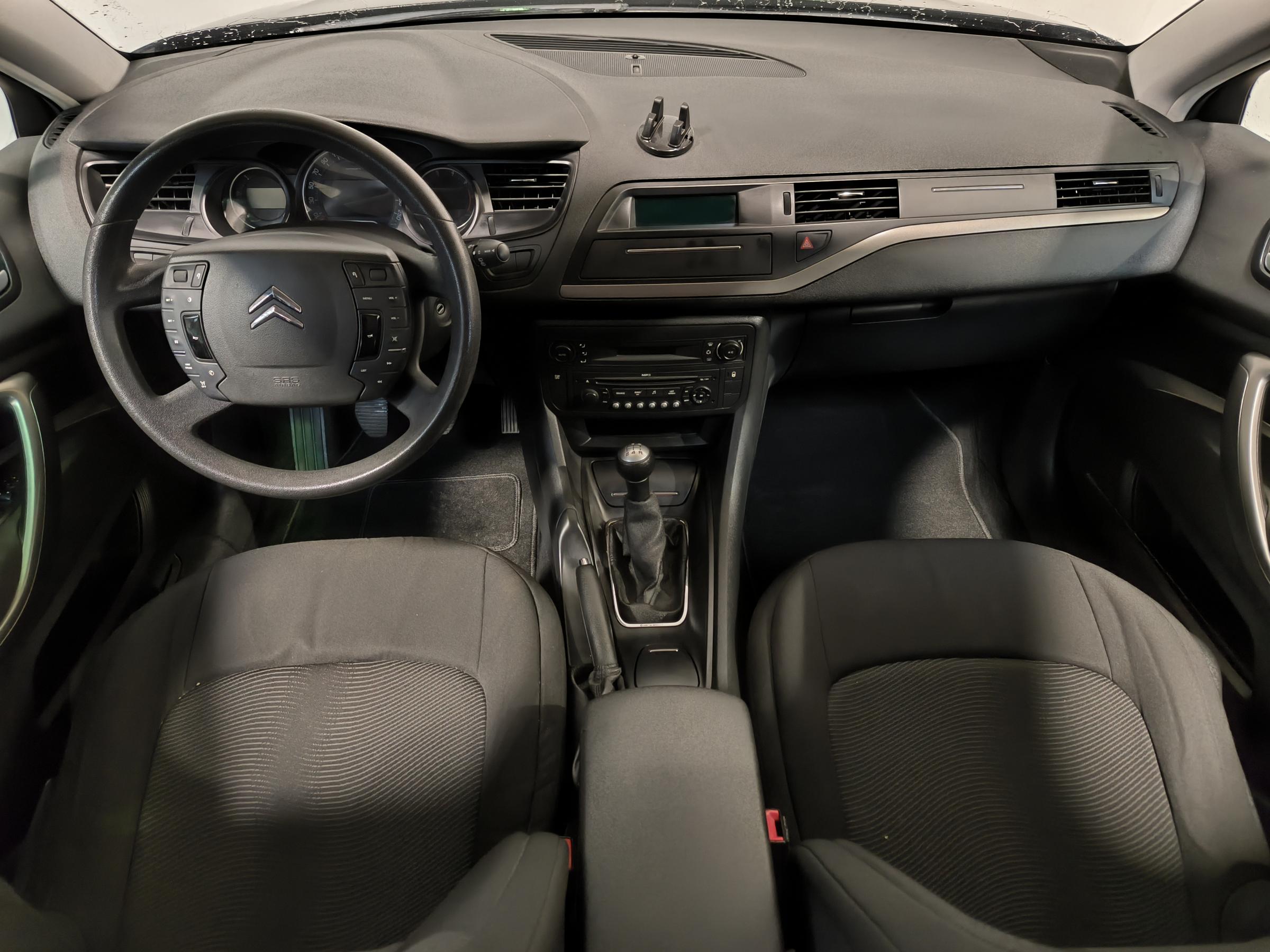 Citroën C5, 2009 - pohled č. 8