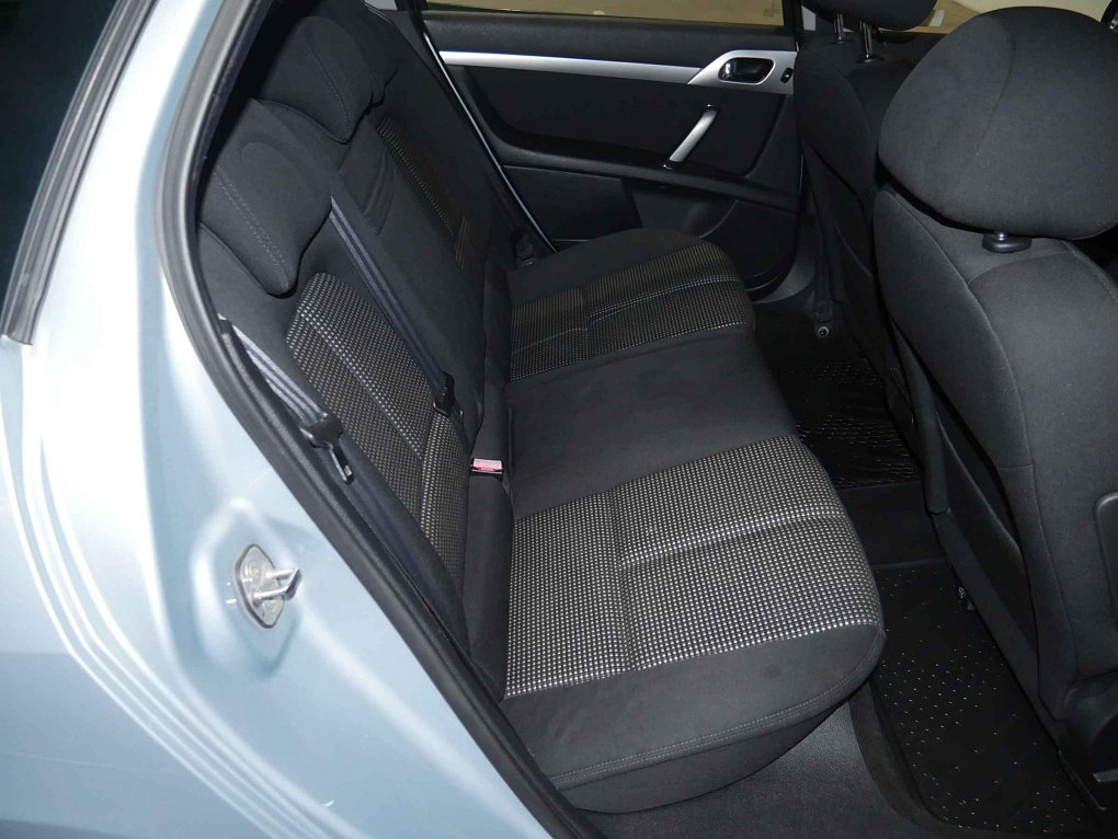 Peugeot 407 2.0 HDI 
