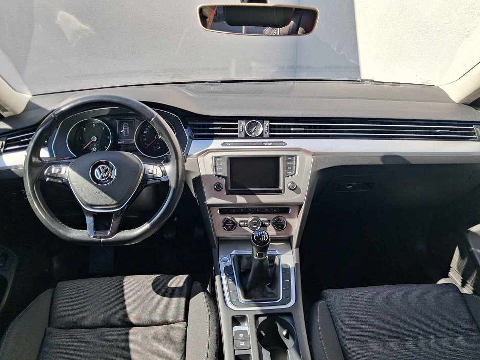 Volkswagen Passat 2.0 TDi 