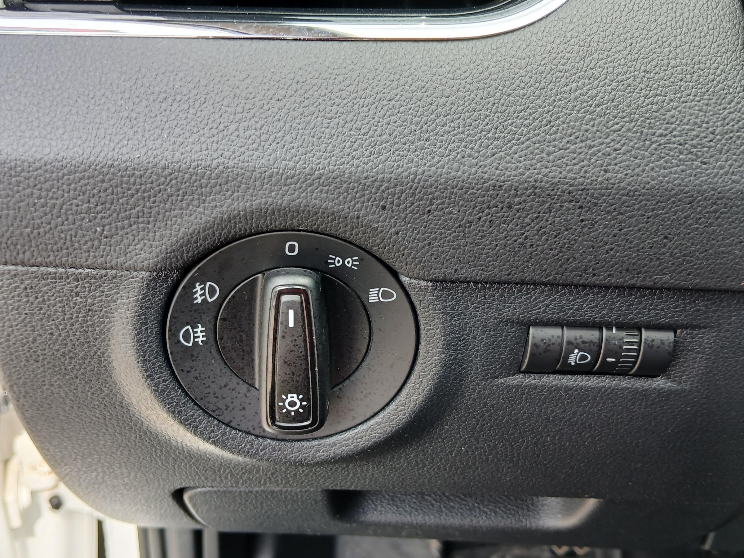 Škoda Octavia III, 2014 - pohled č. 13