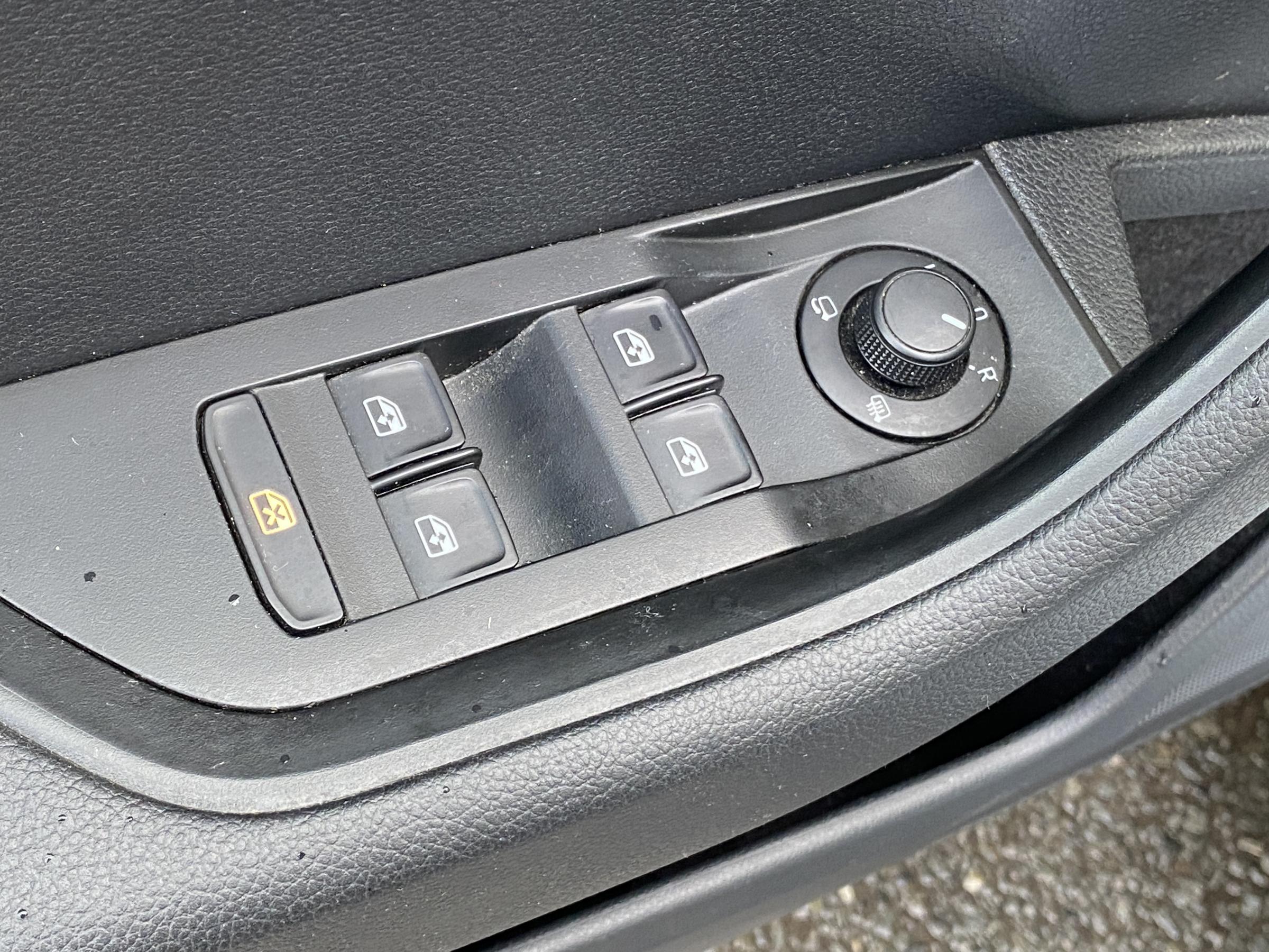 Škoda Superb III, 2016 - pohled č. 12