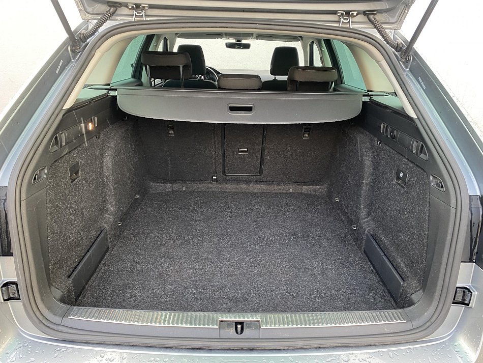 Škoda Superb III 1.6 TDi 