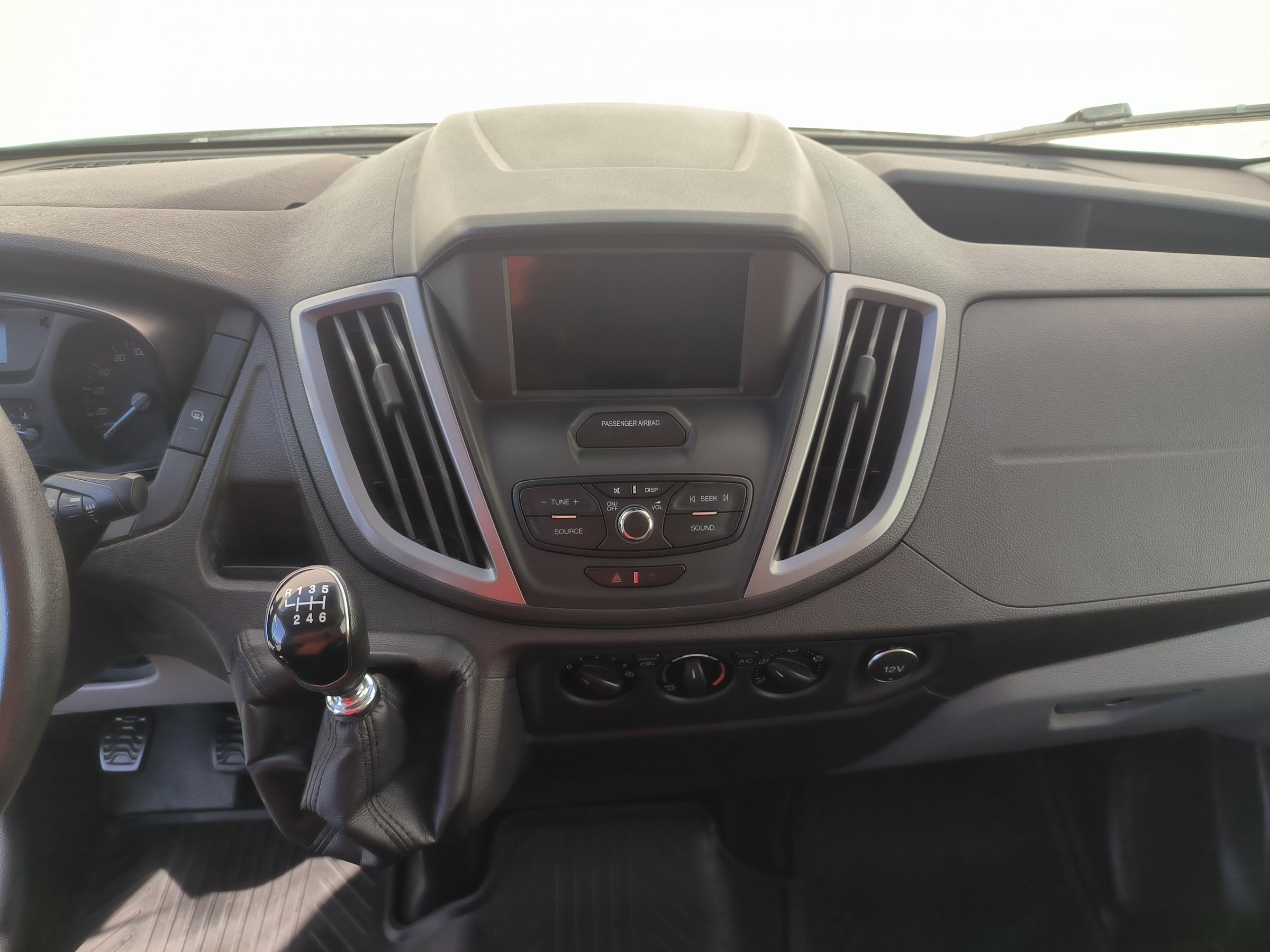 Ford Transit, 2019 - pohled č. 11