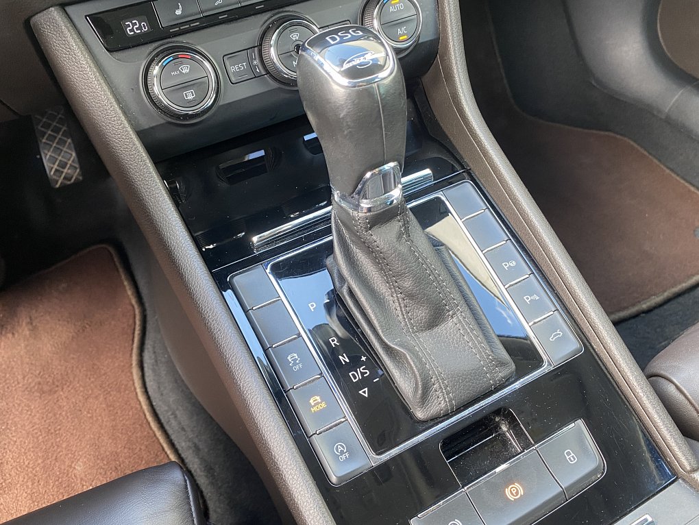 Škoda Superb III 2.0 TSi L&K 4x4