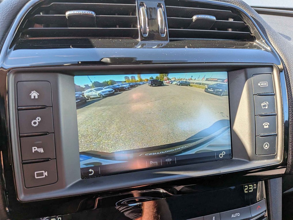 Jaguar F-Pace 2.0D  4x4