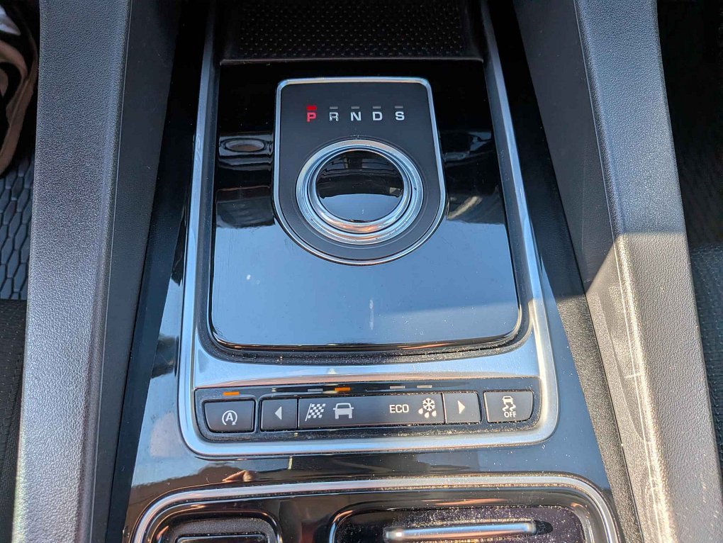 Jaguar F-Pace 2.0D  4x4