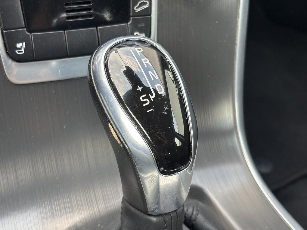 Volvo XC60 2.4 D Summum AWD