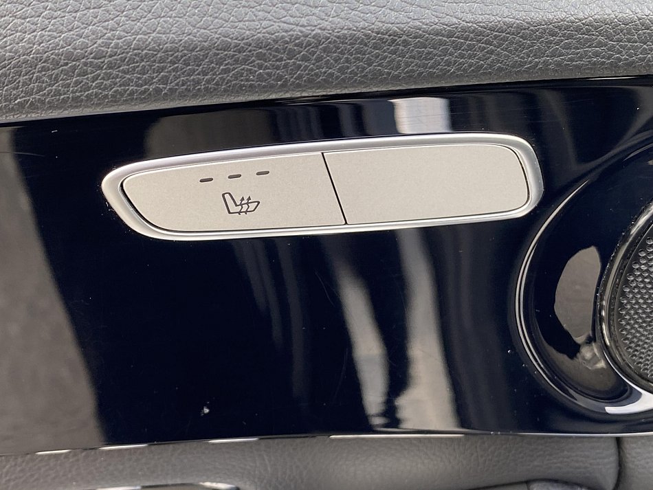 Mercedes-Benz Třída C 2.0CDi  C200