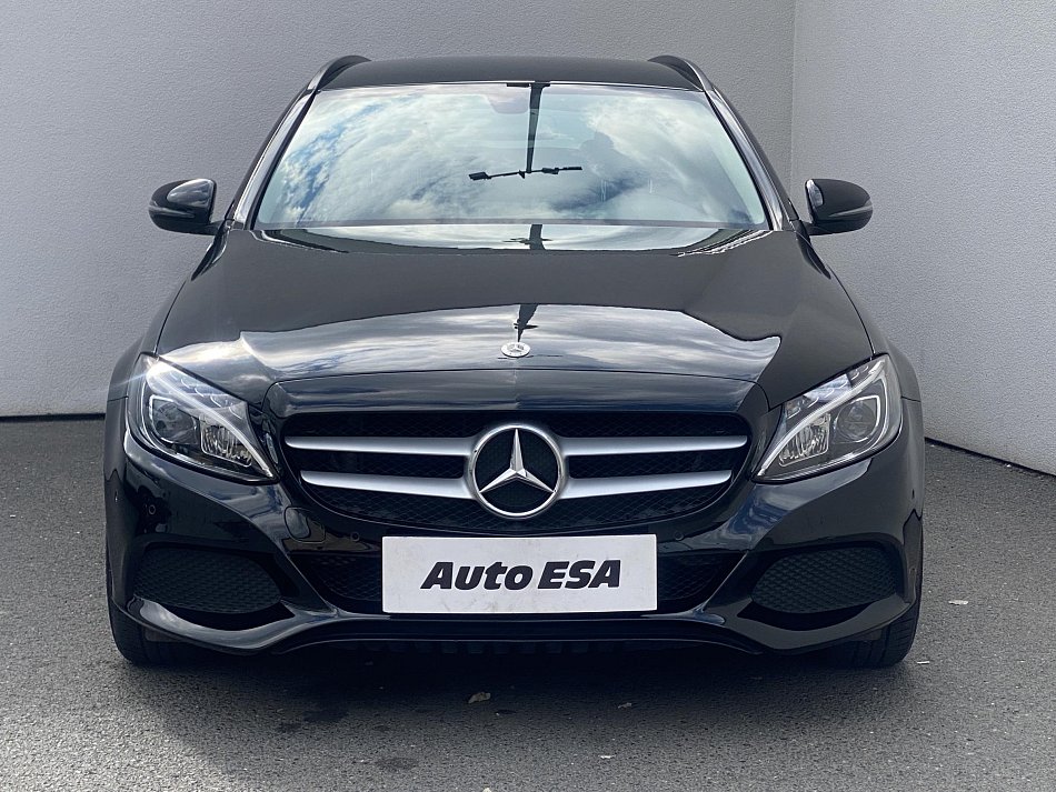 Mercedes-Benz Třída C 2.0CDi  C200
